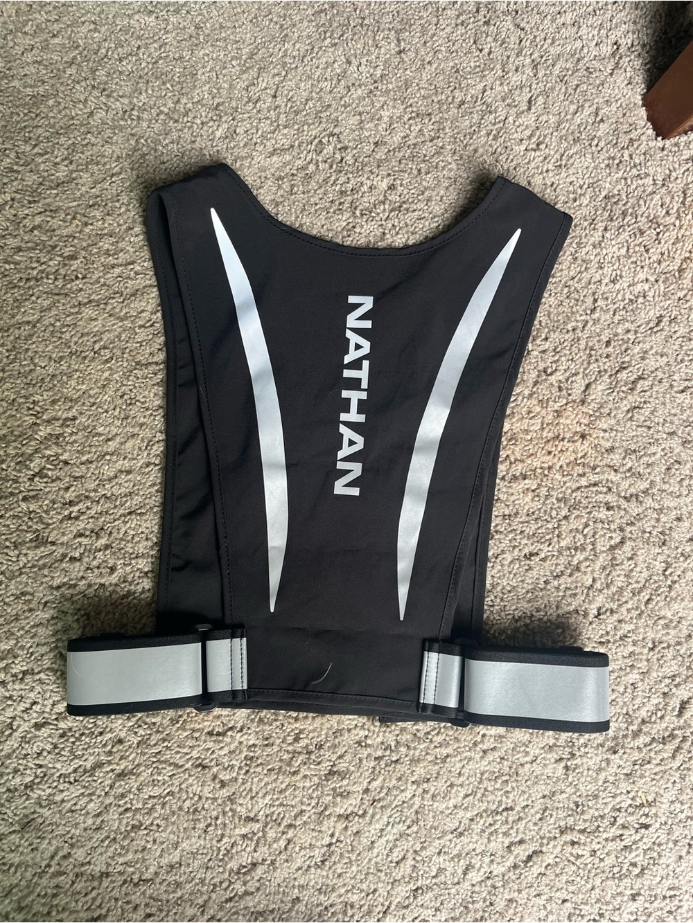 Reflective Running Vest - Picture 2 of 2